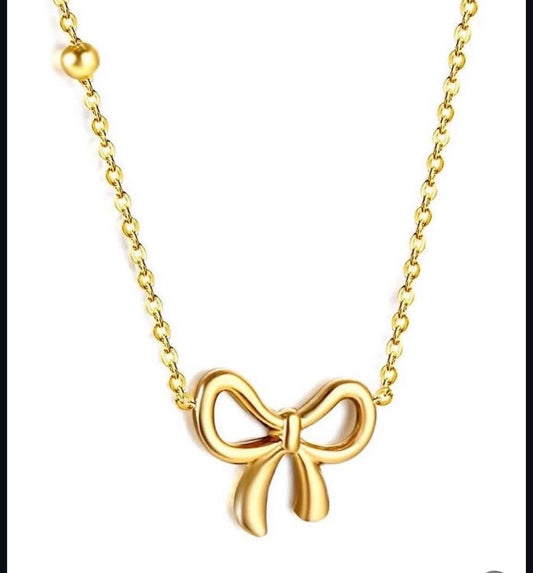 Bow necklace