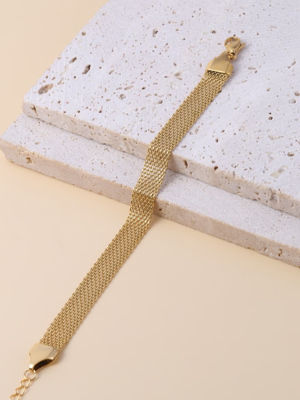 Mesh bracelet
