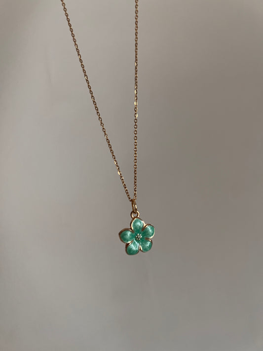 Flower necklace