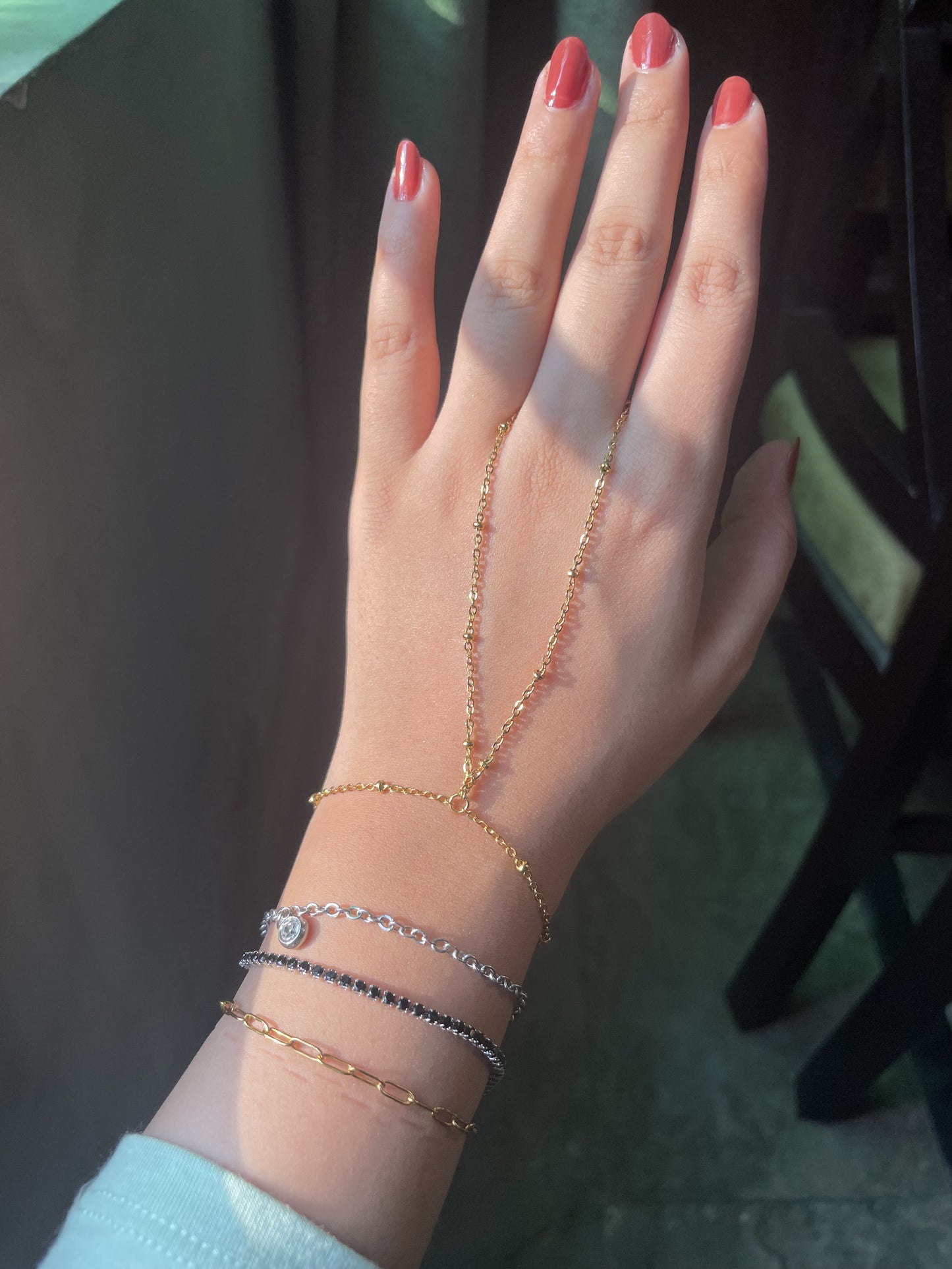 handchain design 2
