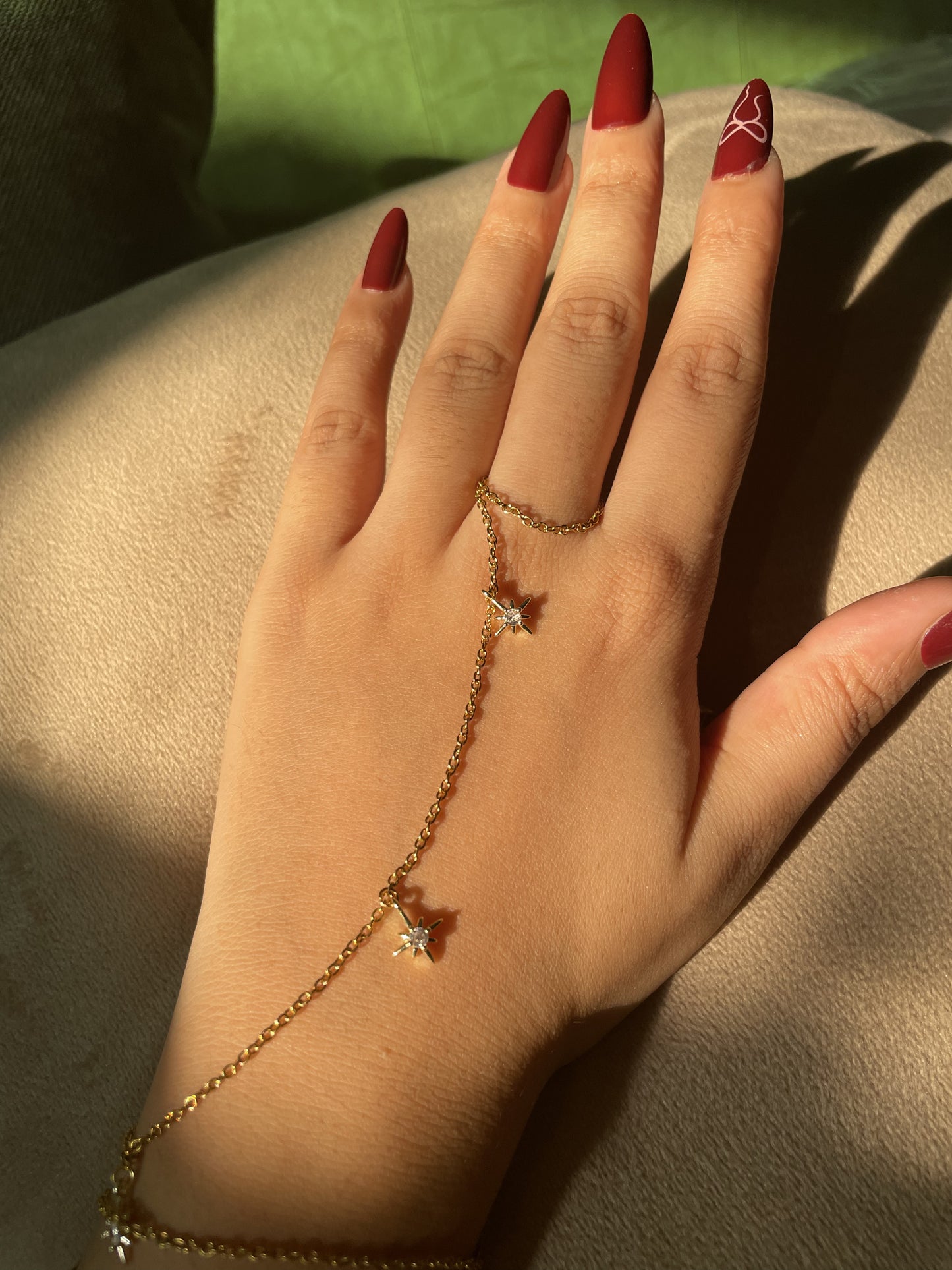 star handchain